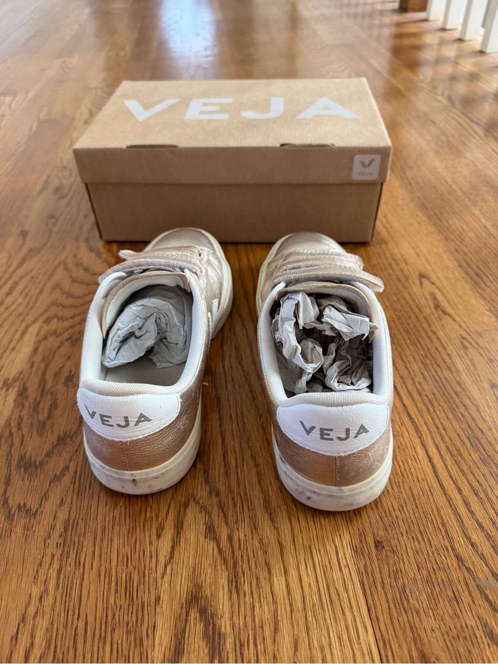Veja Recife Chromefree Gold Sneakers - Picture 6 of 9